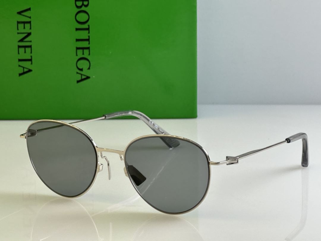 Bottega Veneta Sunglasses